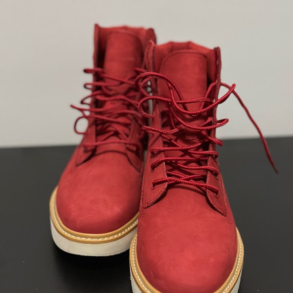 Red Timberland Kenniston Boots - Picture 2 of 4